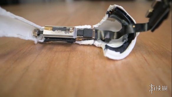 苹果蓝牙耳机拆解，苹果蓝牙耳机拆解怎么修复？