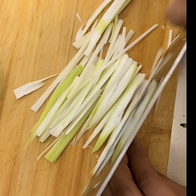 肉絲,肉絲怎么炒好吃又嫩