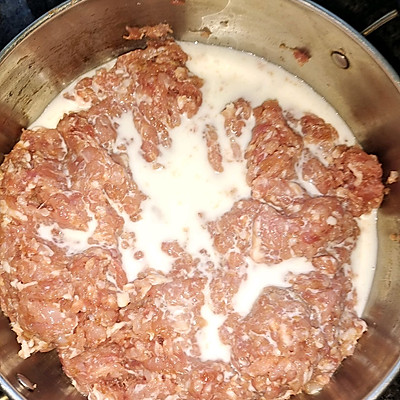 自制烤肠（自制烤肠这样做比红烧肉好吃10倍）