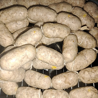 自制烤肠（自制烤肠这样做比红烧肉好吃10倍）