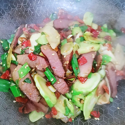 我心中的冬日限定#儿菜炒腊肉