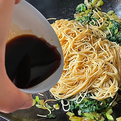 雞蛋炒面,雞蛋炒面的家常做法