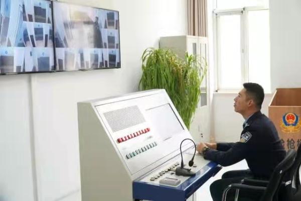 不到一个小时怎么解决案件。375项权利和责任清单使民警执法有规律。