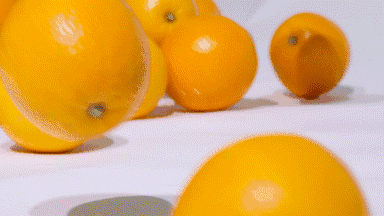 新鲜赣南脐橙，爆汁清甜，每一口都像在喝果汁