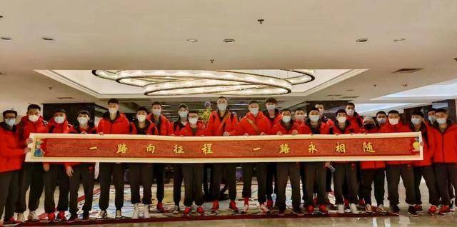 日本男篮世界杯预选赛名单（世预赛中日对决大名单出炉！周琦领衔对阵张本天杰、竹内公辅）-华海博客