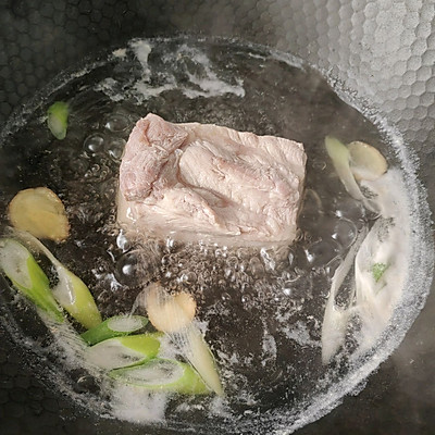 回锅肉的家常做法（教你做家常菜回锅肉跟下馆子一样好吃）