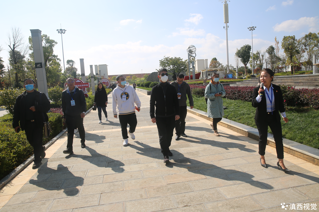 云南民族大学图书馆（民族团结进步创建看保山）