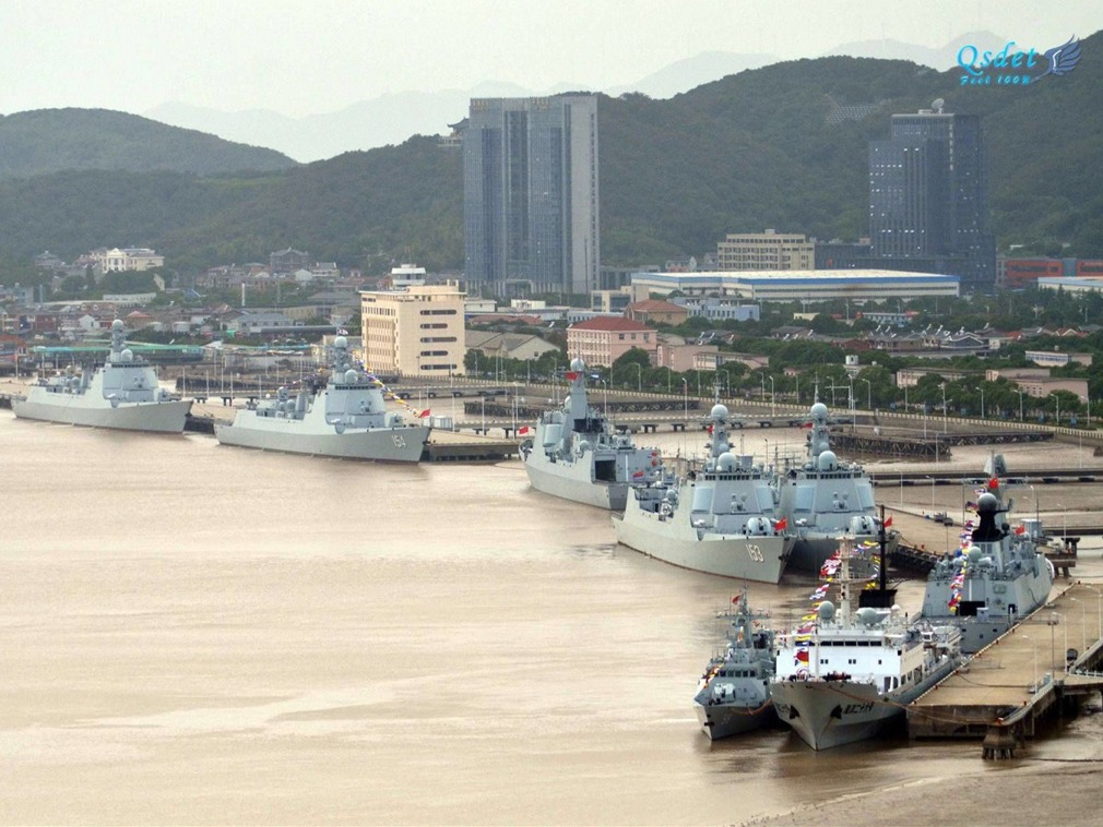 �۲�����һ�ܾ������ػء�����������������һ����Ǳͧ