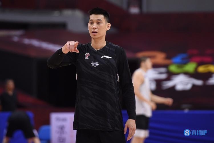 林书豪发文谈威姆斯受歧视：最重要的是我们要给别人尊严和尊重