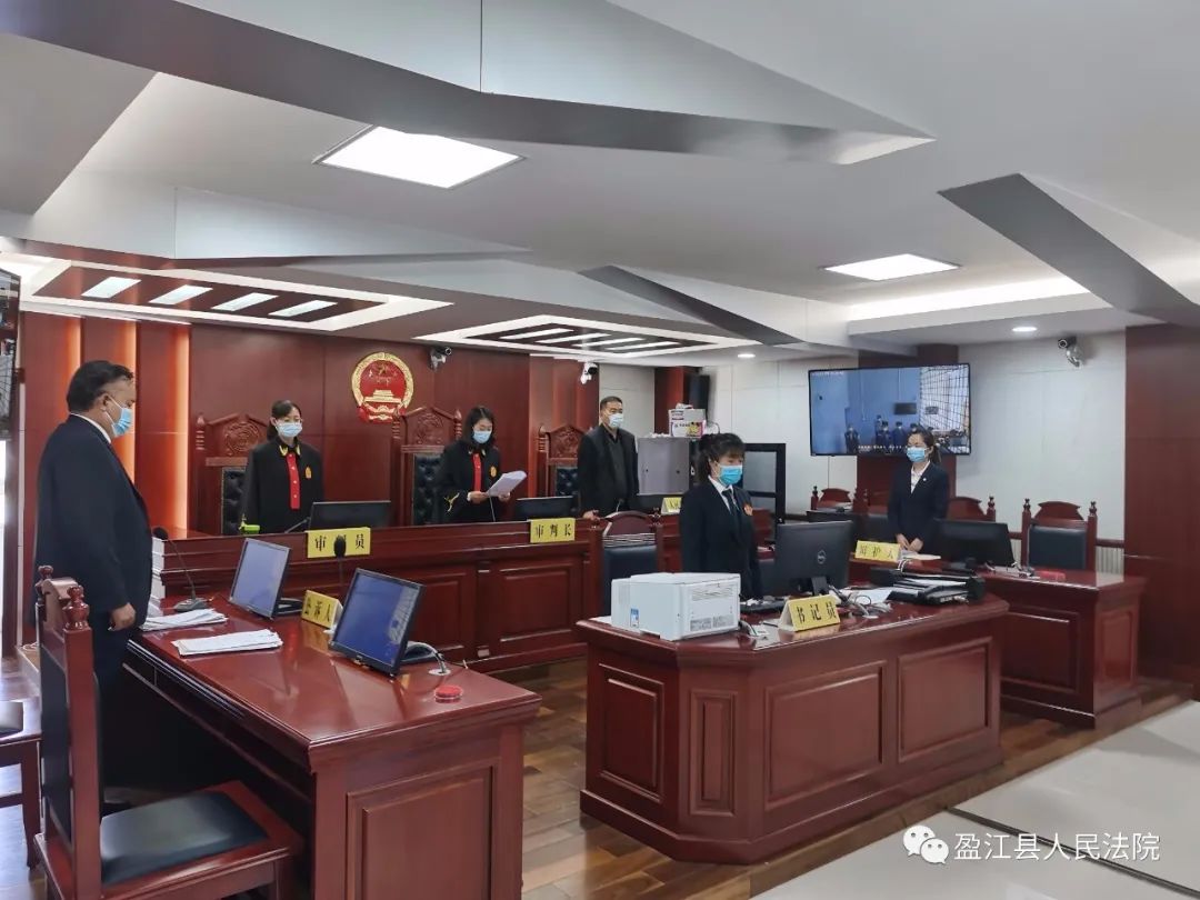 云南盈江县人民法院公开宣判杨某某等5名被告人组织他人偷越国境及偷越国境案