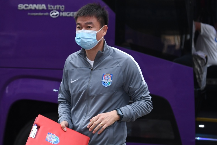 足球比赛为什么这么多绝杀（于根伟：保级组开赛前反复给队员泼冷水 谢维军绝杀源于每天加练）