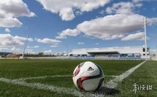 最早的足球经理是几（一声哨响，球赛开场-足球经理系列发展史（上））