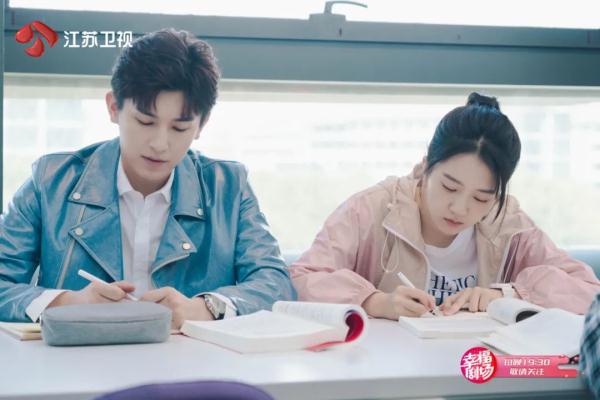 描摹当代青年的恋爱与生活《半暖时光》开辟暖系青春剧新思路