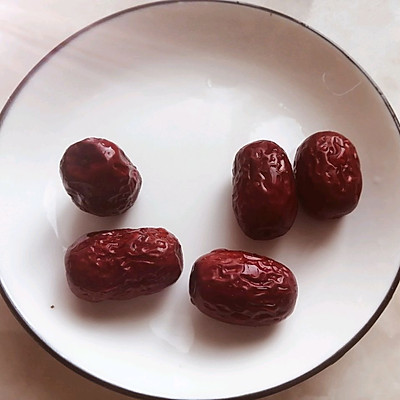高壓鍋燉雞湯,高壓鍋燉雞湯多長時間最好