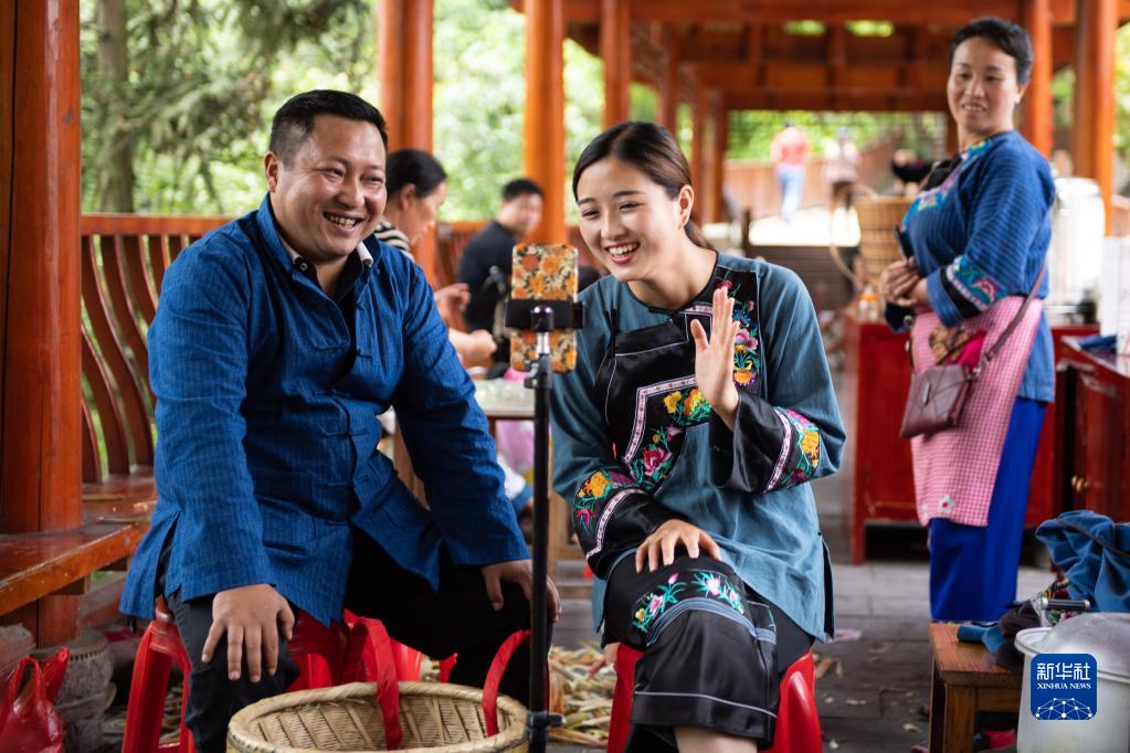 沿著必由之路奪取新的更大勝利——習(xí)近平總書(shū)記2022年全國(guó)兩會(huì)重要講話精神指引新時(shí)代新征程