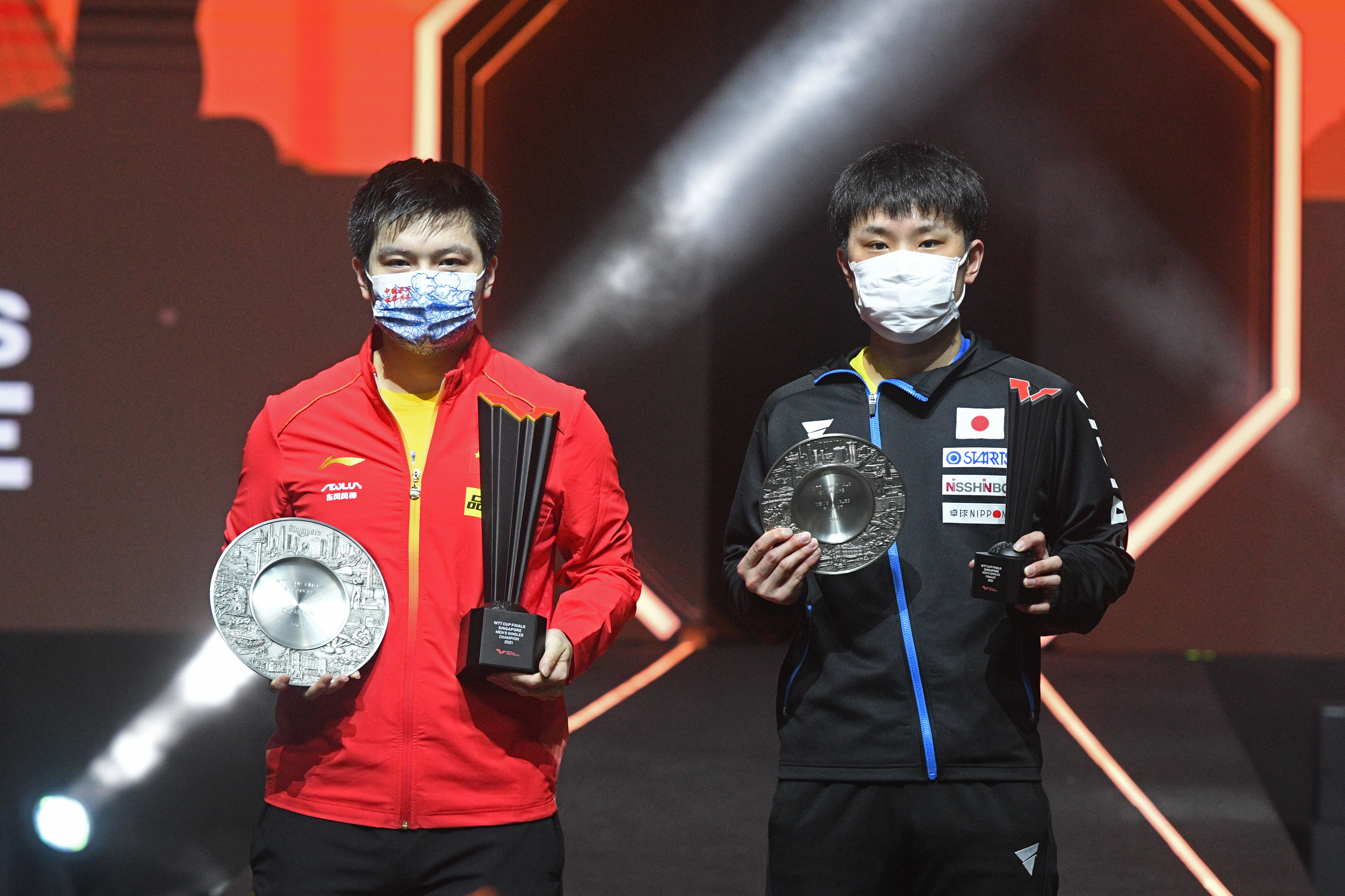 2021世界杯决赛结果几比几（乒乓球-WTT世界杯决赛：樊振东胜张本智和夺冠）