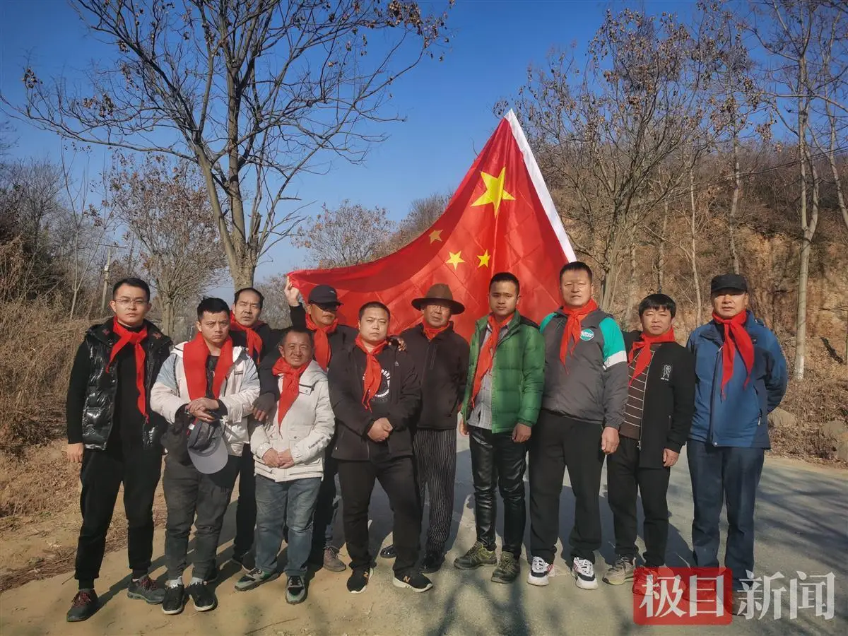 上千人河南泌阳寻陨石，专家：有人找到一颗，仅黄豆大小