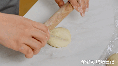 奶油面包做法（学会这道老奶油面包想低调都不行）