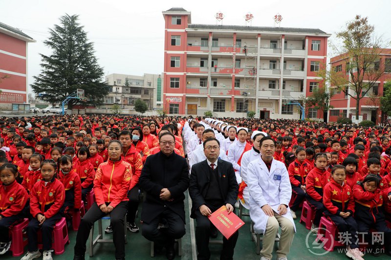 中药药香满校园 心理健康伴永远——罗平县中医医院“中医药文化心理健康知识”走进腊峰小学