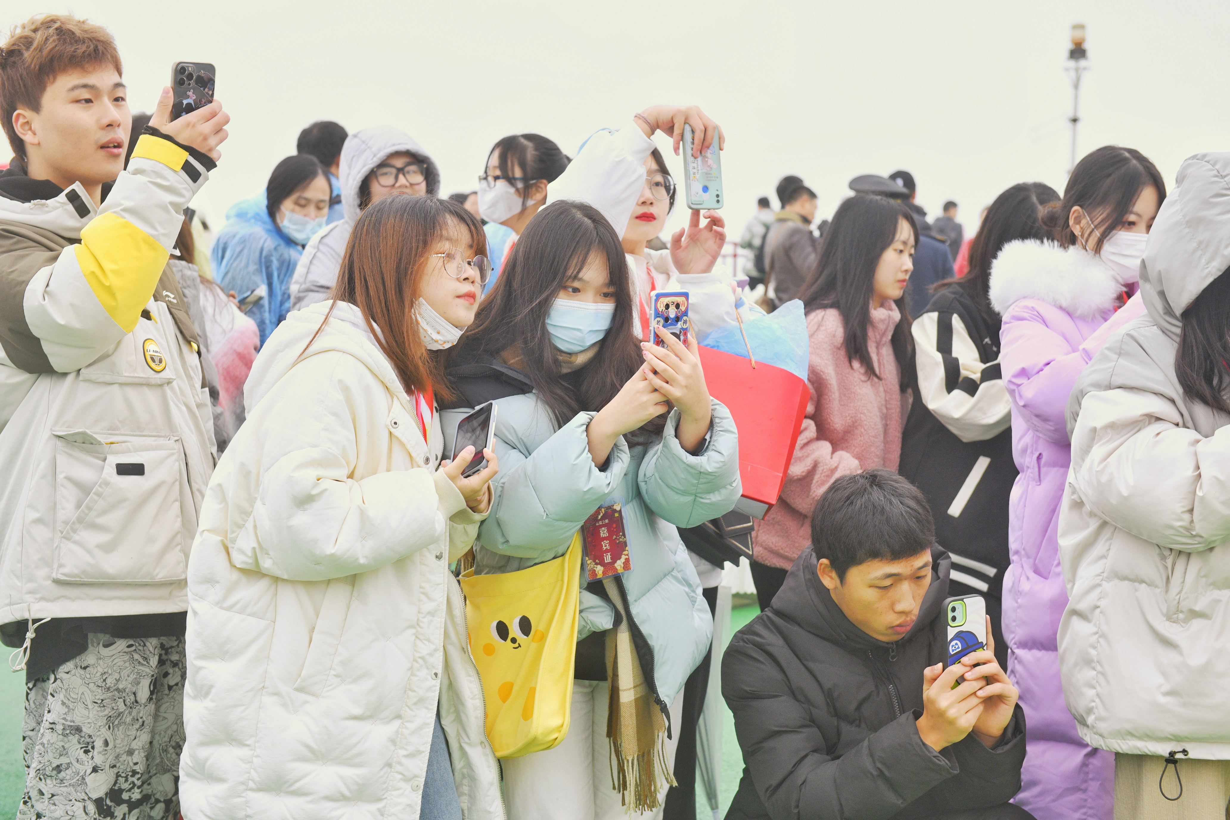同学们，快拿起手机！“云端之眼杯”2021重庆市大学生手机摄影大赛火热征稿中