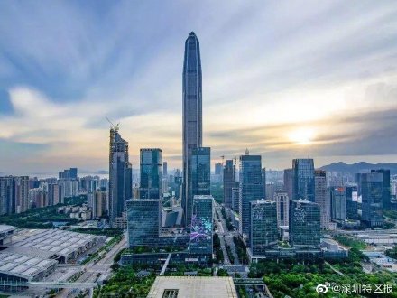 深圳经济特区道路交通安全违法行为处罚条例,深圳经济特区道路交通安全违法行为处罚条例第十二条