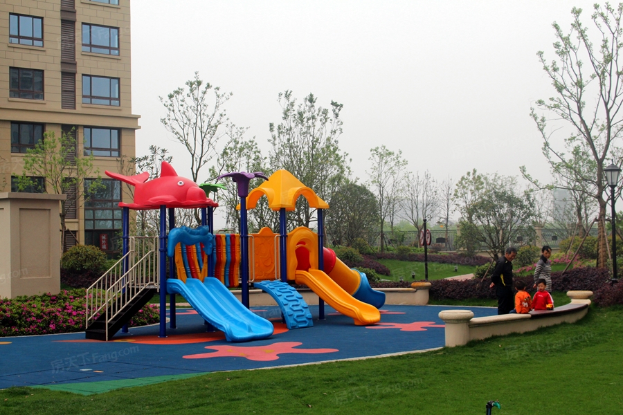 中加双语学校（鸠江超高人气小区新华联铂悦府）