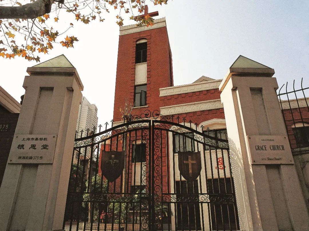 短短一千米，“藏”着21处历史文物建筑、16家上海老字号！周末了，去逛马路吧