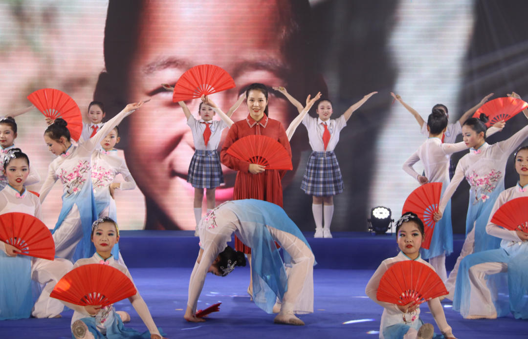 “共享课堂”，何以给“双减”提供样本？