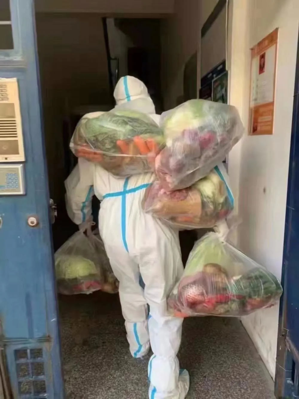 2021年的这些照片，我们不会忘记