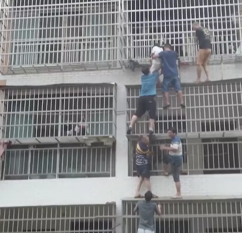 2021年的这些照片，我们不会忘记