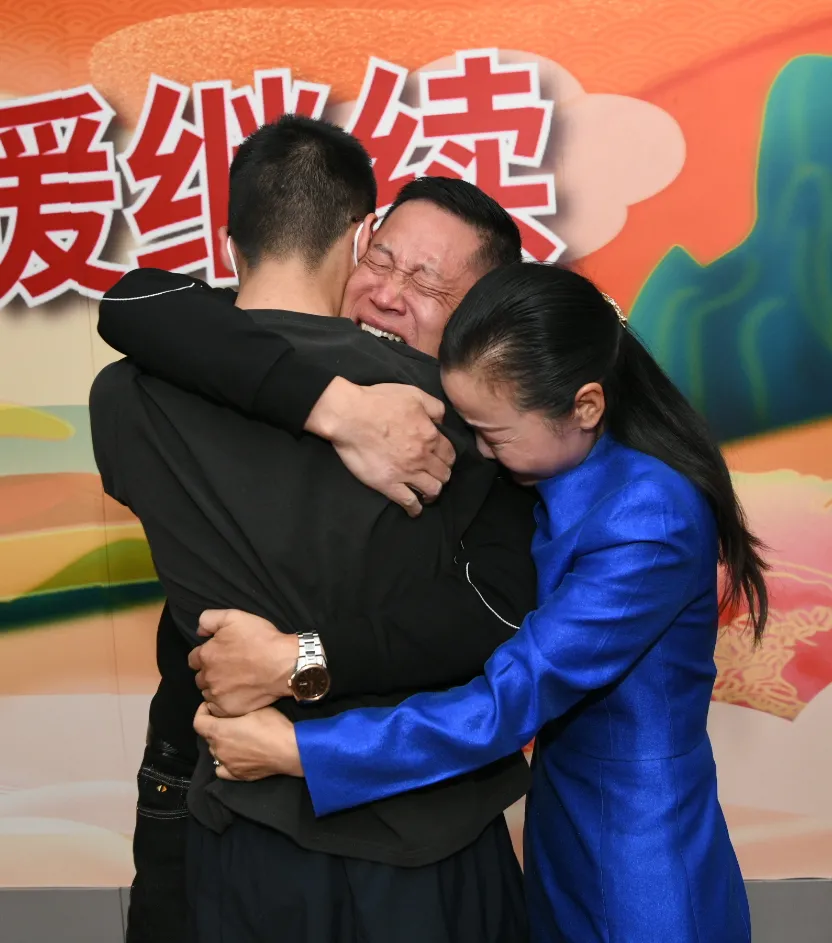 2021年的这些照片，我们不会忘记