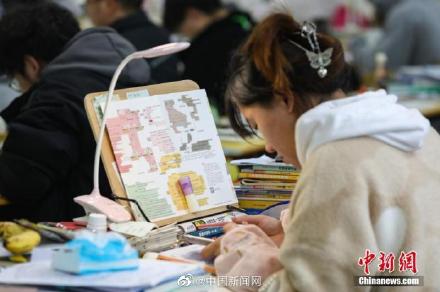 457万人今日考研 多地升级考场防疫护航考生
