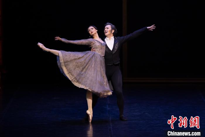 线上线下共同见证《世纪》为第五届中国国际芭蕾演出季闭幕