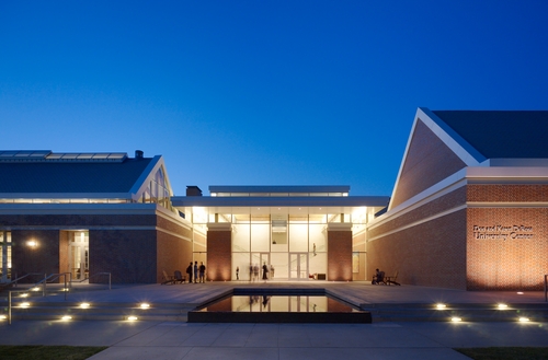 大二准备申请美国研究生该怎么做？