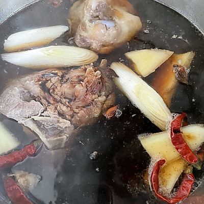 醬大骨頭的家常做法,醬大骨頭的家常做法視頻