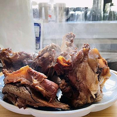 醬大骨頭的家常做法,醬大骨頭的家常做法視頻
