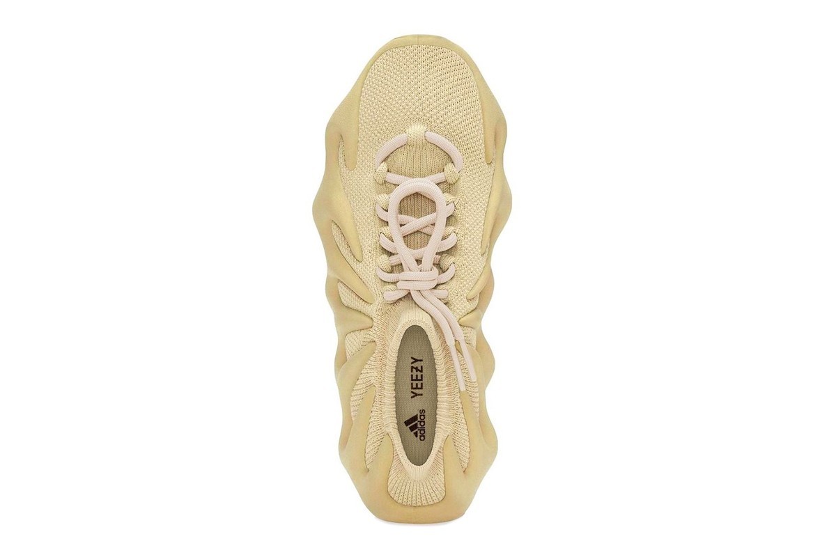 每周鞋报：Louis Vuitton 推出运动鞋、YEEZY 450 新配色亮相
