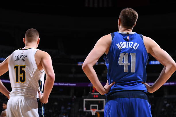 为什么nba那么尊敬诺维茨基(约基奇：诺维茨基整个生涯只效力一支球队，我很敬佩)