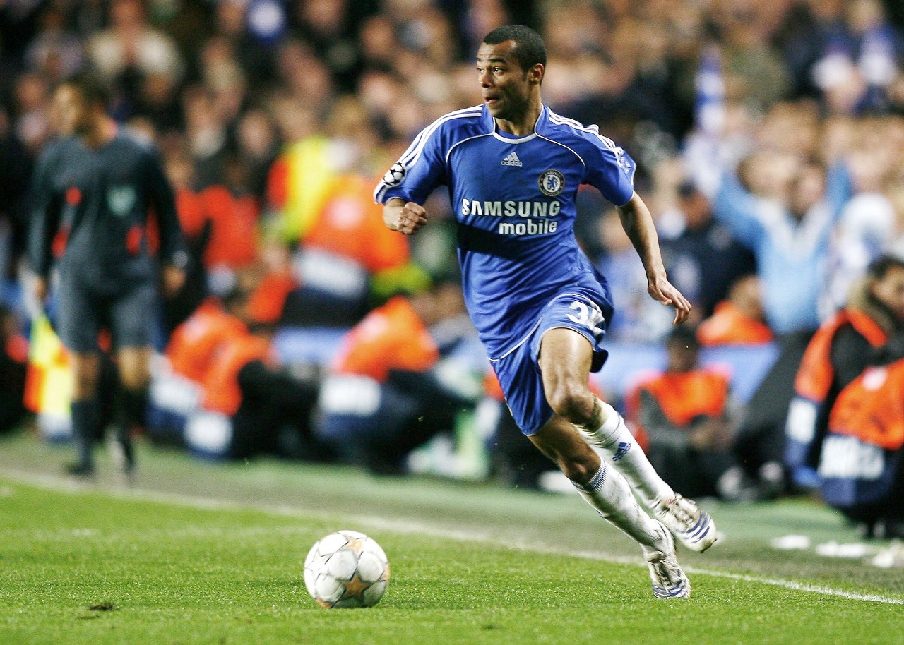 1980欧洲杯冠军（球星年鉴之1980：小罗闪耀，哈维荣誉等身，你还知道其他人吗？）