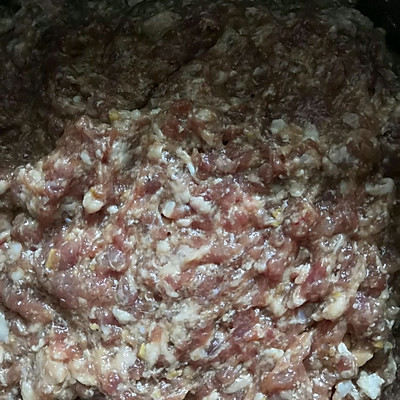 香菇肉餡餃子的做法,香菇肉餡餃子的做法香菇要焯水嗎