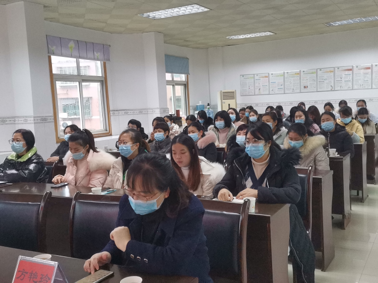 北湖区卫生健康局举办基层中医药适宜技术培训班