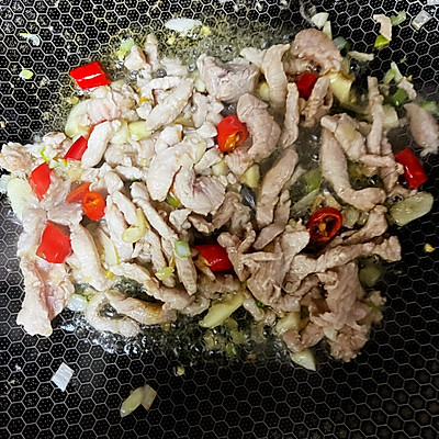 炒合菜都有什么食材（简单快捷又好吃的炒合菜家常做法）