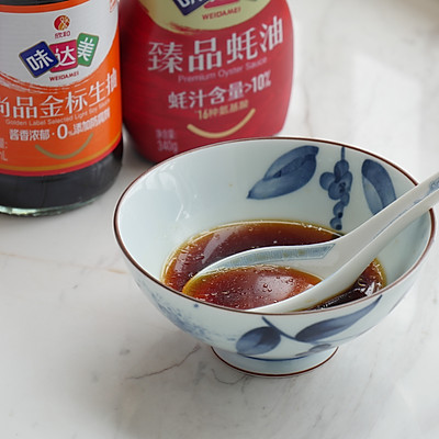 臘味煲仔飯的做法,臘味煲仔飯的做法 砂鍋教學