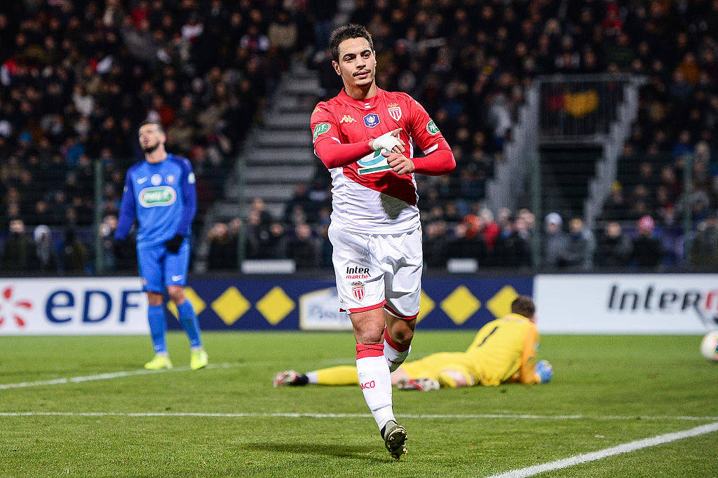 本-耶德尔梅开二度（本耶德尔替补梅开二度登顶法甲射手榜，本赛季场均登场60分钟）-趣拿体育