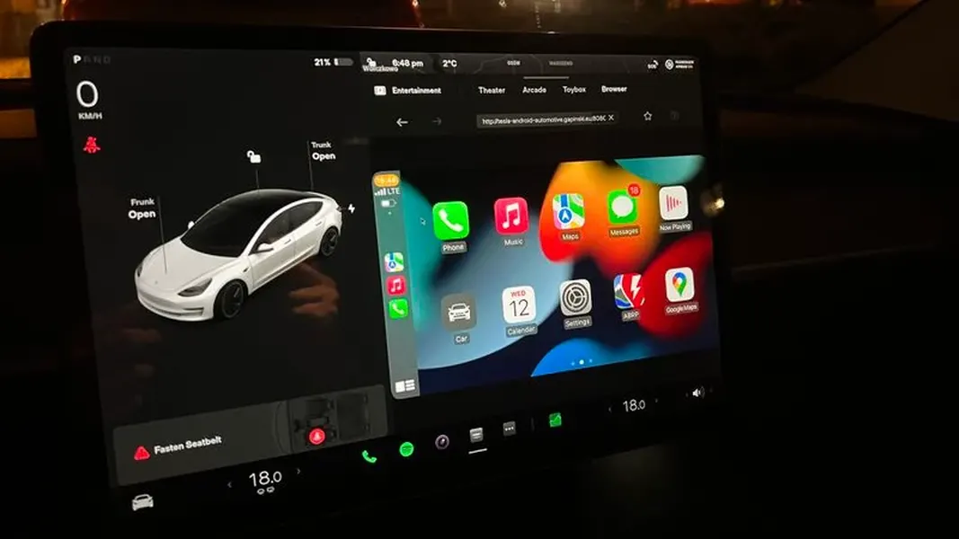 开发者在特斯拉Model 3上成功运行苹果CarPlay