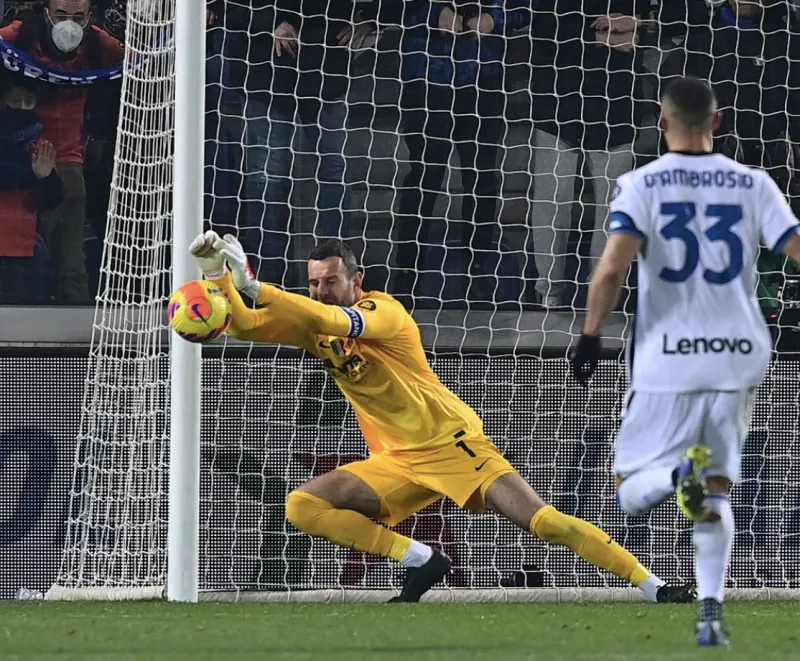 汉达高票当选国米本轮队内最佳（控球4分钟+2次关键扑救，汉达诺维奇当选国米本轮队内最佳）-趣拿体育