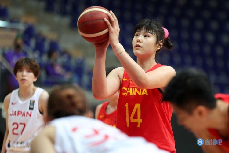 世界杯女子足球国家队排名(FIBA公布世预赛女篮实力榜：美国榜首 中国第四 日本第八)