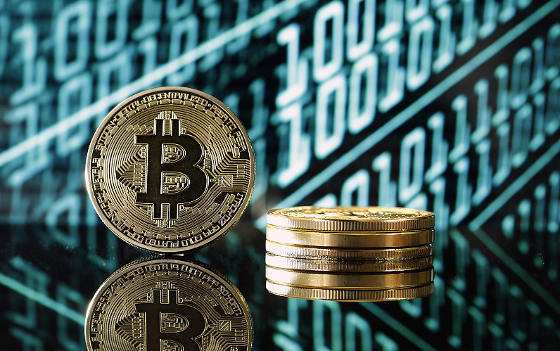 「链得得独家」比特币砍半的市值背后：美联储的豪赌，市场已经触底了吗？