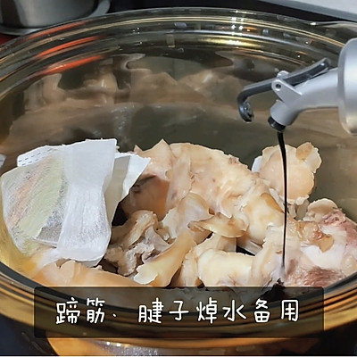 驴肉火锅做法（教你做一道超级好吃的驴肉豆腐火锅）