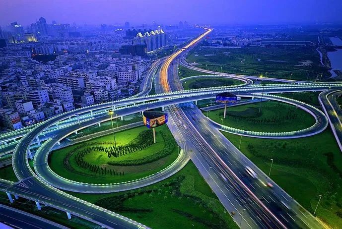 「人民城市 共建有我」优化芜湖交通体系，我们正在努力